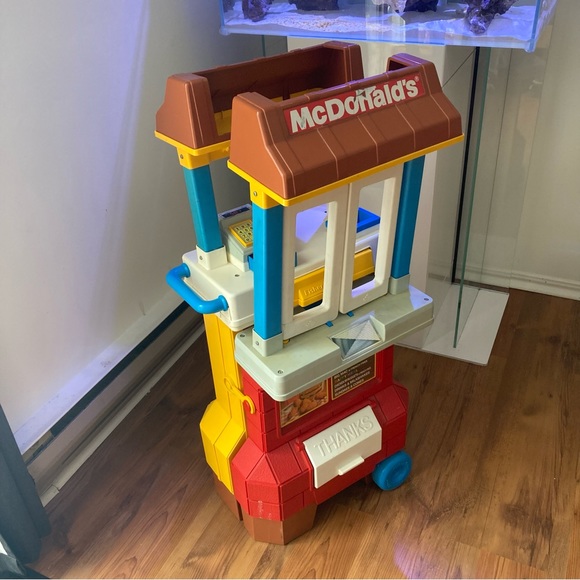 RARE Vintage McDonald’s Drive thru kids Playset Fisherprice Fun with Food - Picture 16 of 16